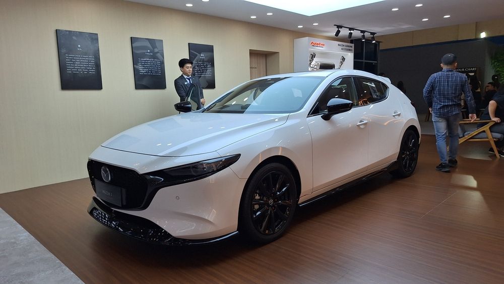 2026 Mazda 3: Dynamic Driving, Refined Design