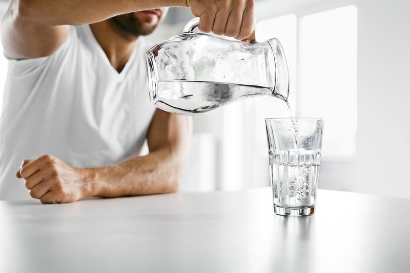 7 Reasons Why You Should Start Your Morning with a Cup of Water | 