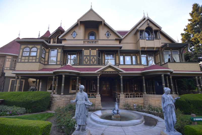 California - Winchester Mystery House | Shutterstock
