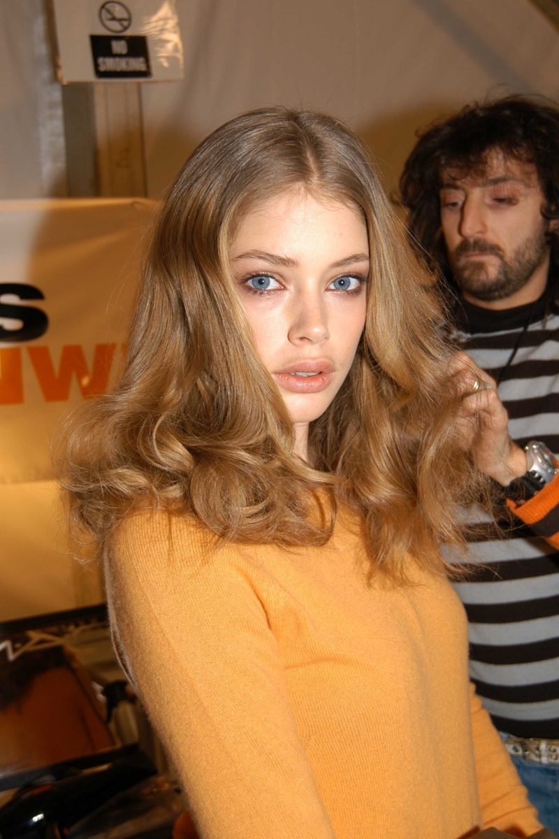 From Amsterdam to Fashion Week - Doutzen Kroes 2003 | Getty Images Photo by Sam Bolton/Patrick McMullan