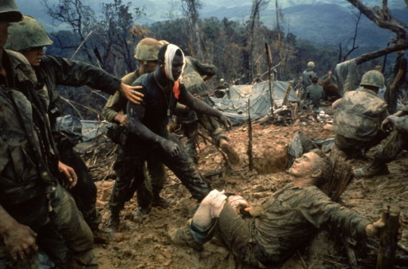 Camaraderie In The Heart Of Chaos | Getty Images Photo by Larry Burrows/The LIFE Picture Collection