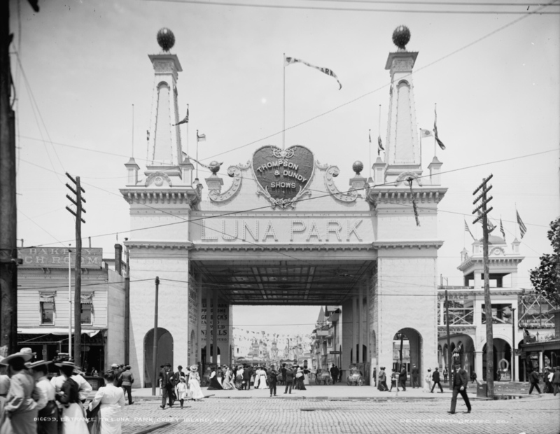 Luna Park | Alamy Stock Photo by Granger, NYC./Historical Picture Archive