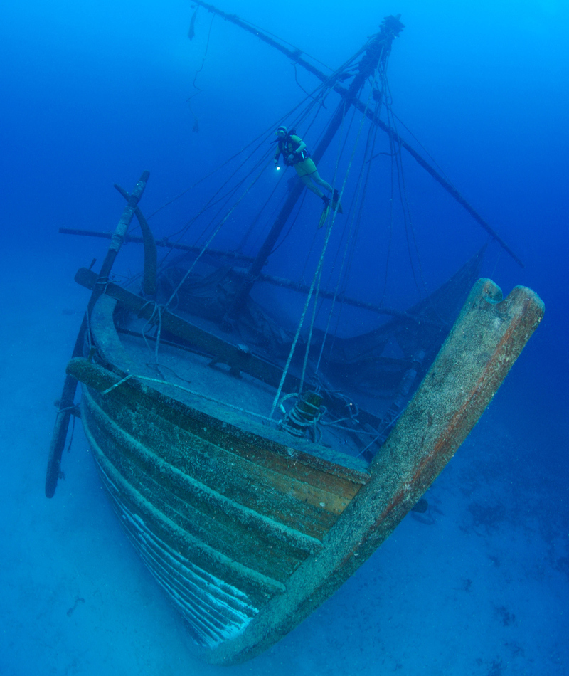 The Shipwreck of Uluburun | Alamy Stock Photo by WaterFrame_fur