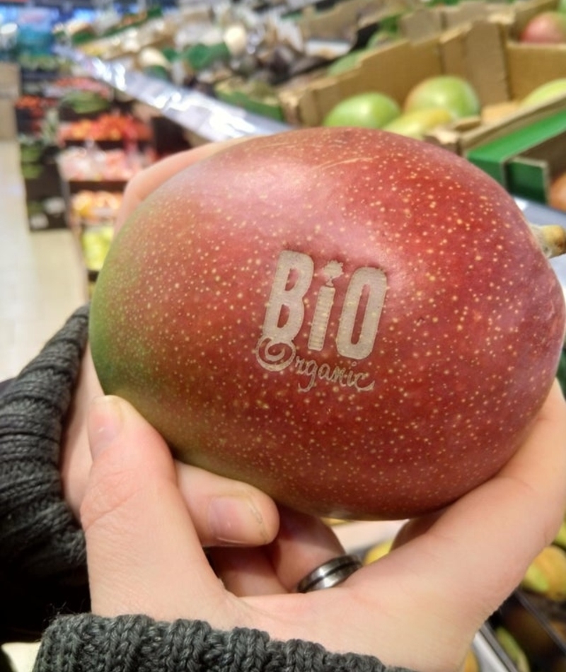 Branded Fruit? | Reddit.com/Ryanisapparentlycute