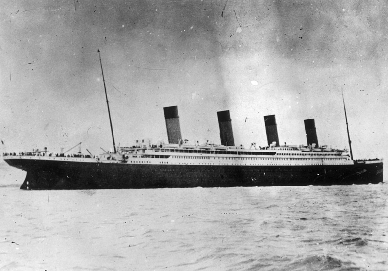 Titanic tenía cuatro chimeneas | Getty Images Photo by Hulton Archive