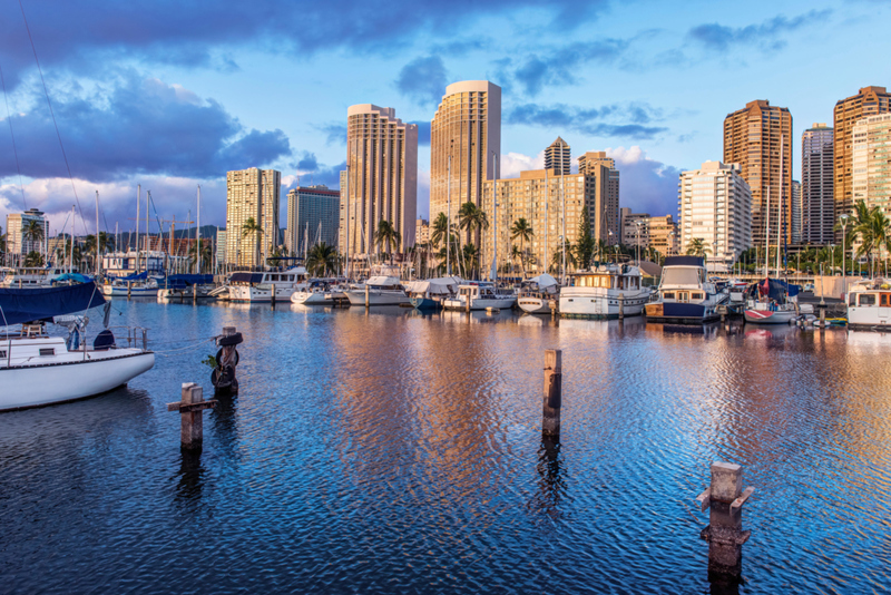 Honolulu tiene un perfil urbano de alto nivel | Alamy Stock Photo