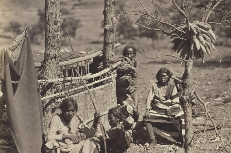 Das Leben Der Navajo-Ureinwohner Nordamerikas in der Nähe von Old Fort Defiance, New Mexico | Alamy Stock Photo by Album 