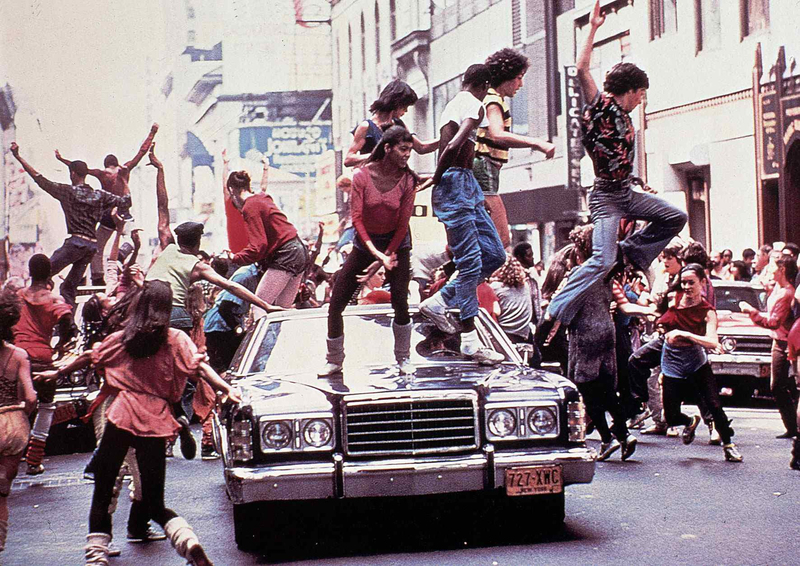 Crowds Dancing to “Fame” in the Film “Fame” | Alamy Stock Photo