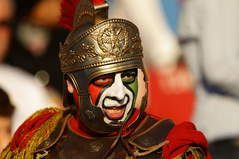Der römische Helm | Getty Images Photo by Ezra Shaw