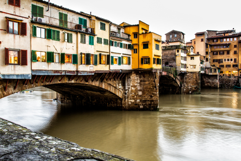 Ponte Vecchio - Firenze, Italy | Alamy Stock Photo by Ricardo Ribas