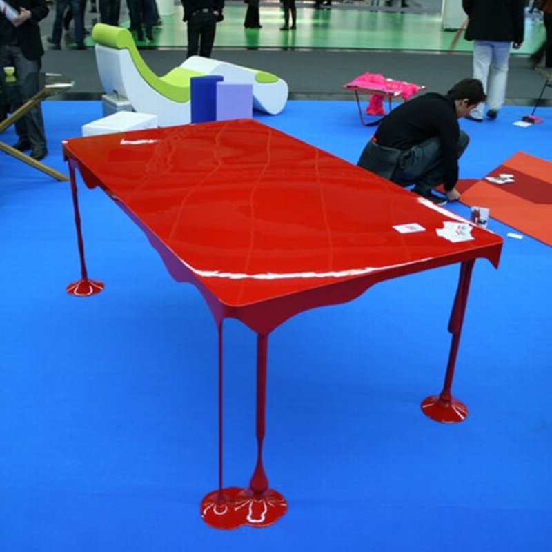 Dripping Red Table | Reddit.com/MassColossus