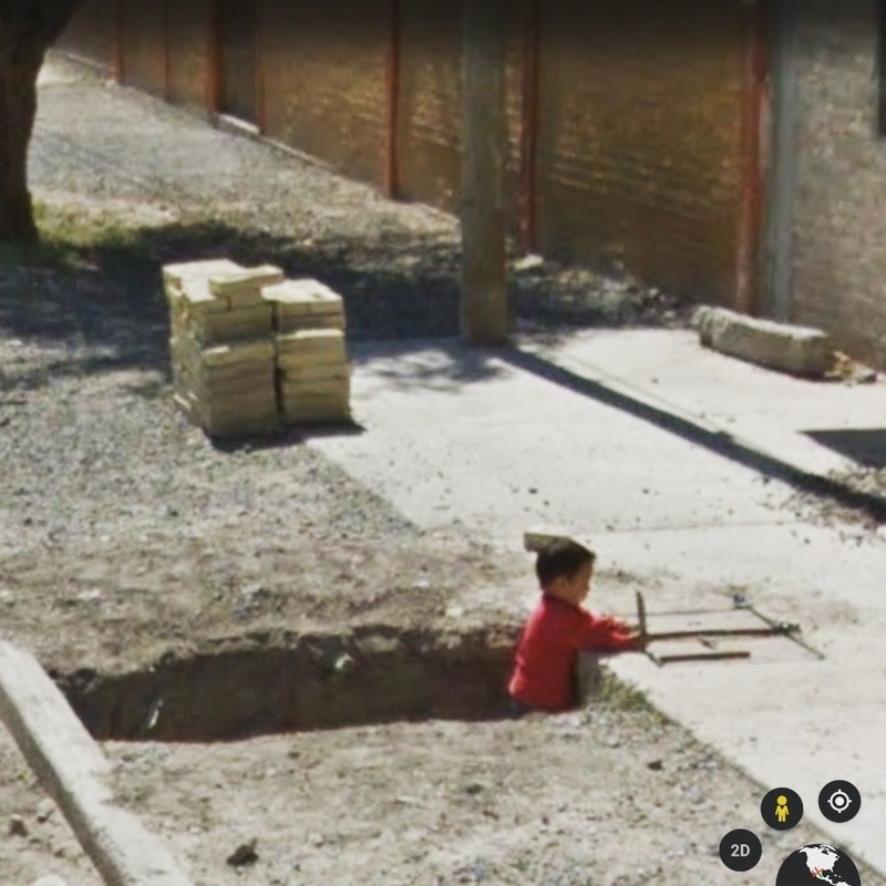 Ein bisschen Spaß im Dreck | Instagram/@paranabs via Google Street View