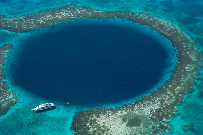 A Giant Mysterious Marine Sinkhole | Alamy Stock Photo