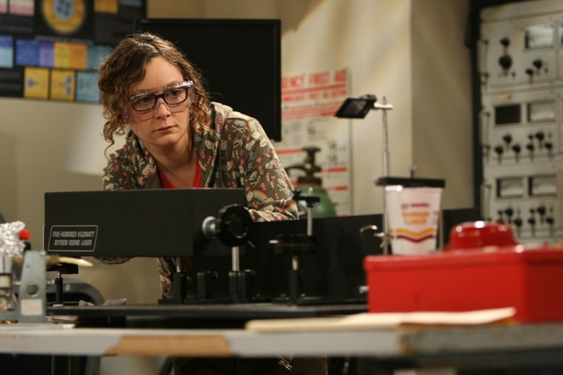 Sara Gilbert als Leslie Winkle – Damals | MovieStillsDB Photo by esess/Warner Bros.,CBS
