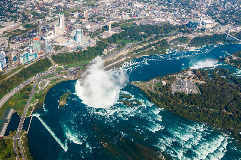 Du wirst nicht glauben, was Forscher entdeckt haben, als sie das Wasser aus den Niagarafällen abgelassen haben | Alamy Stock Photo