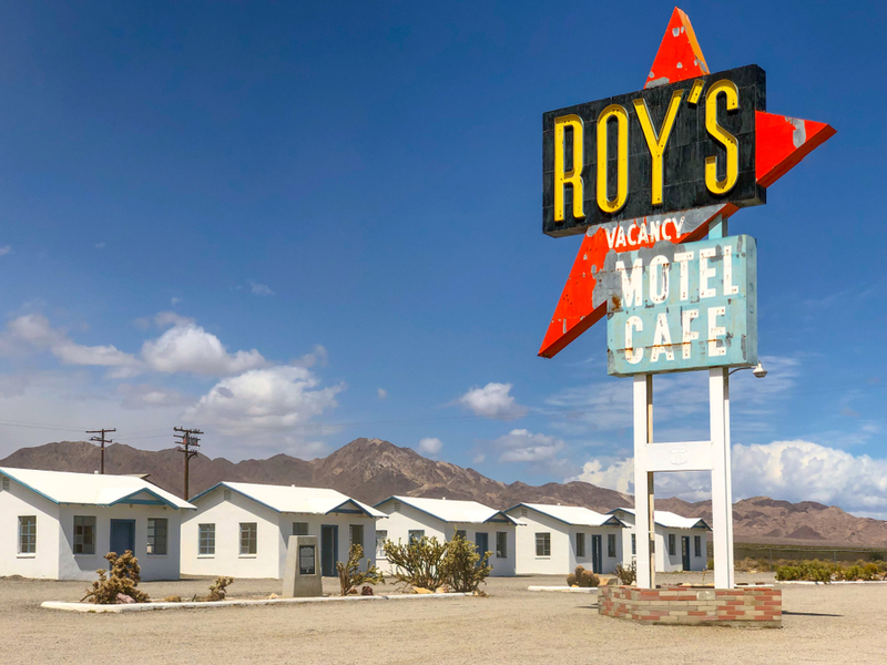 Roy’s Motel Cafe | Unwind/Shutterstock