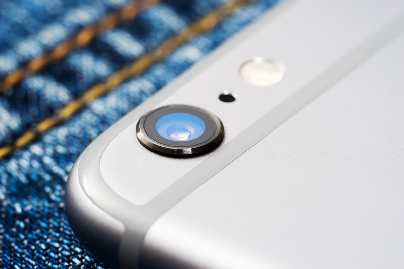 El agujero del iPhone | Shutterstock