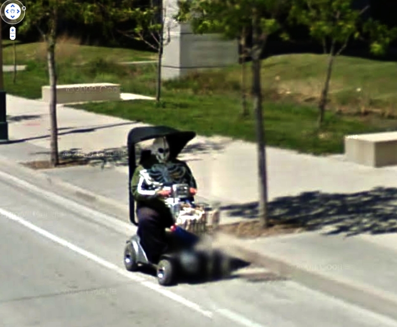 Der Wächter der Nachbarschaft | Flickr Photo by Ars Electronica via Nine Eyes of Google Street View / Jon Cavman