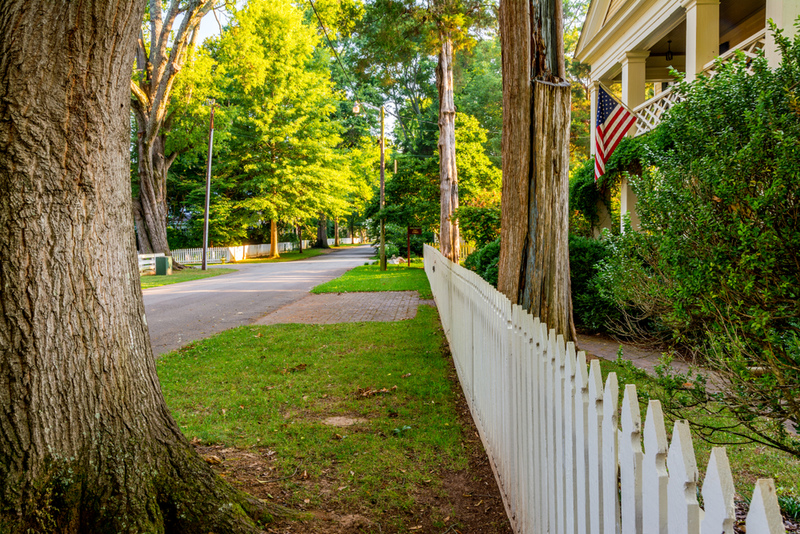 Alabama: Mooresville | Shutterstock