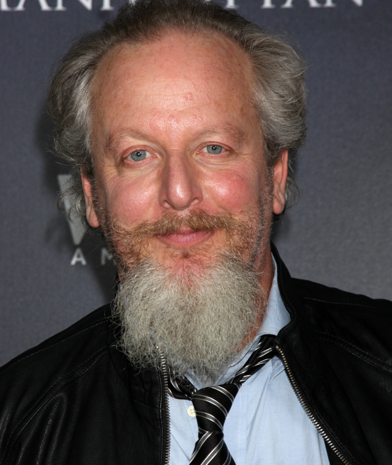 Daniel Stern Plays Fred Savage’s Father | Shutterstock