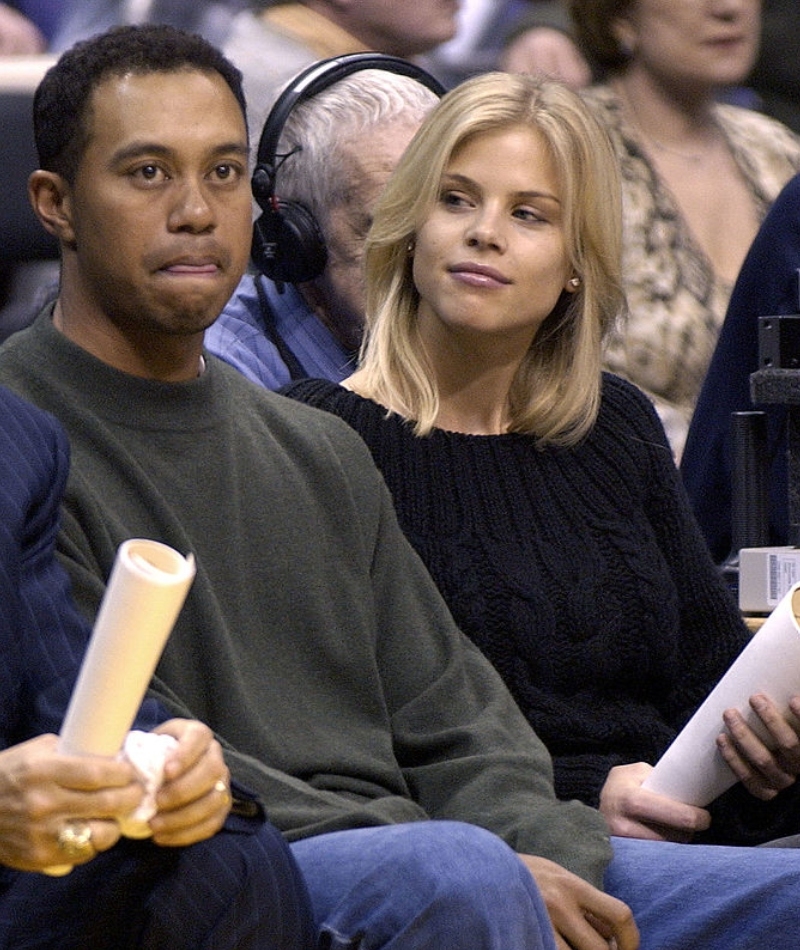 Tiger Woods and Elin Nordegren | Getty Images Photo by Vince Bucci